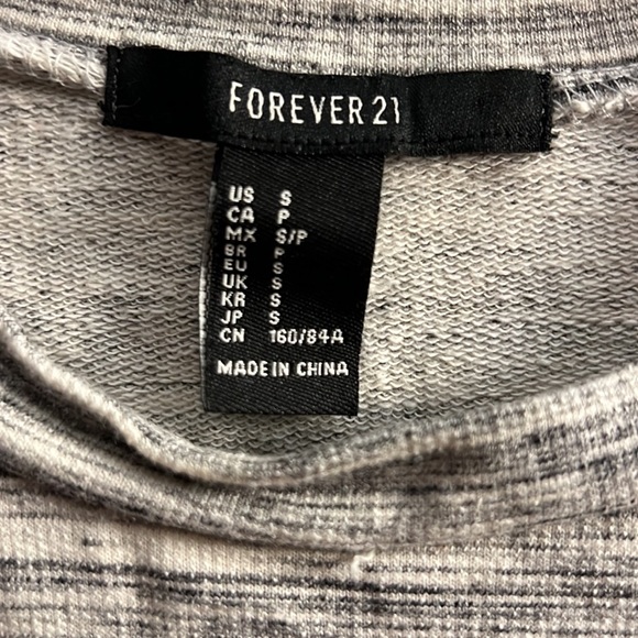 Light long sweater - Picture 4 of 6